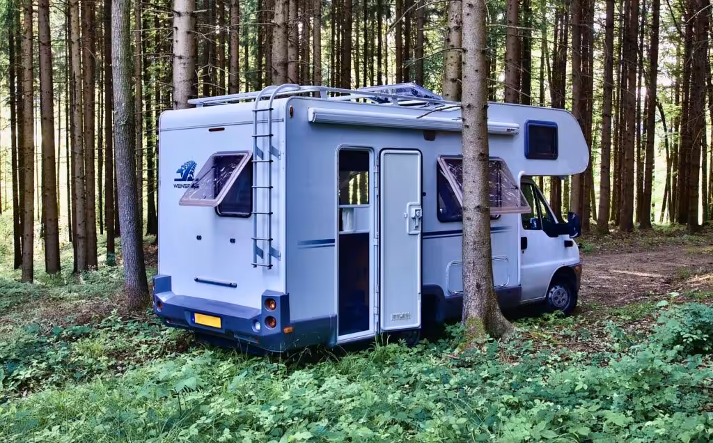motorhome 5024832 1280 2